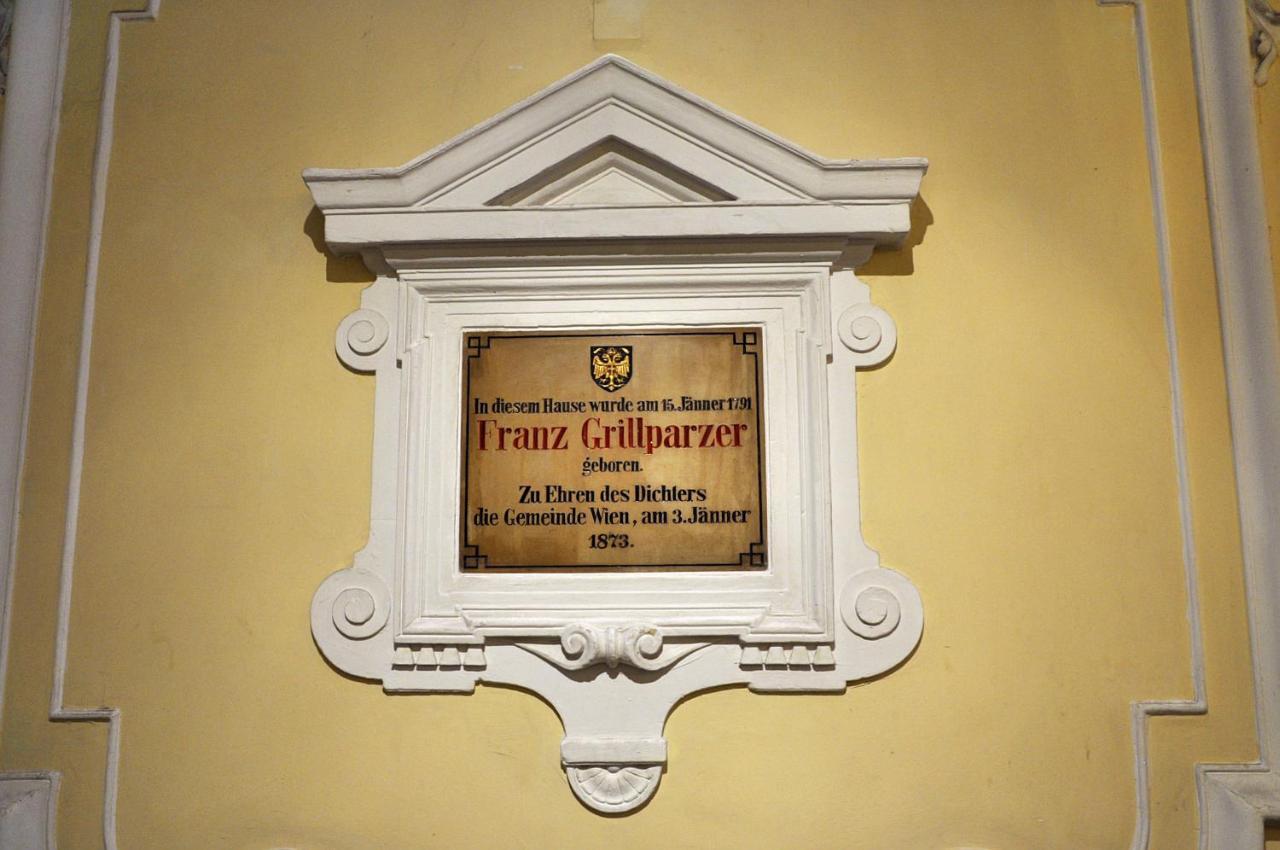 Private Comfort Stephansplatz - Self Check In Vienna Luaran gambar