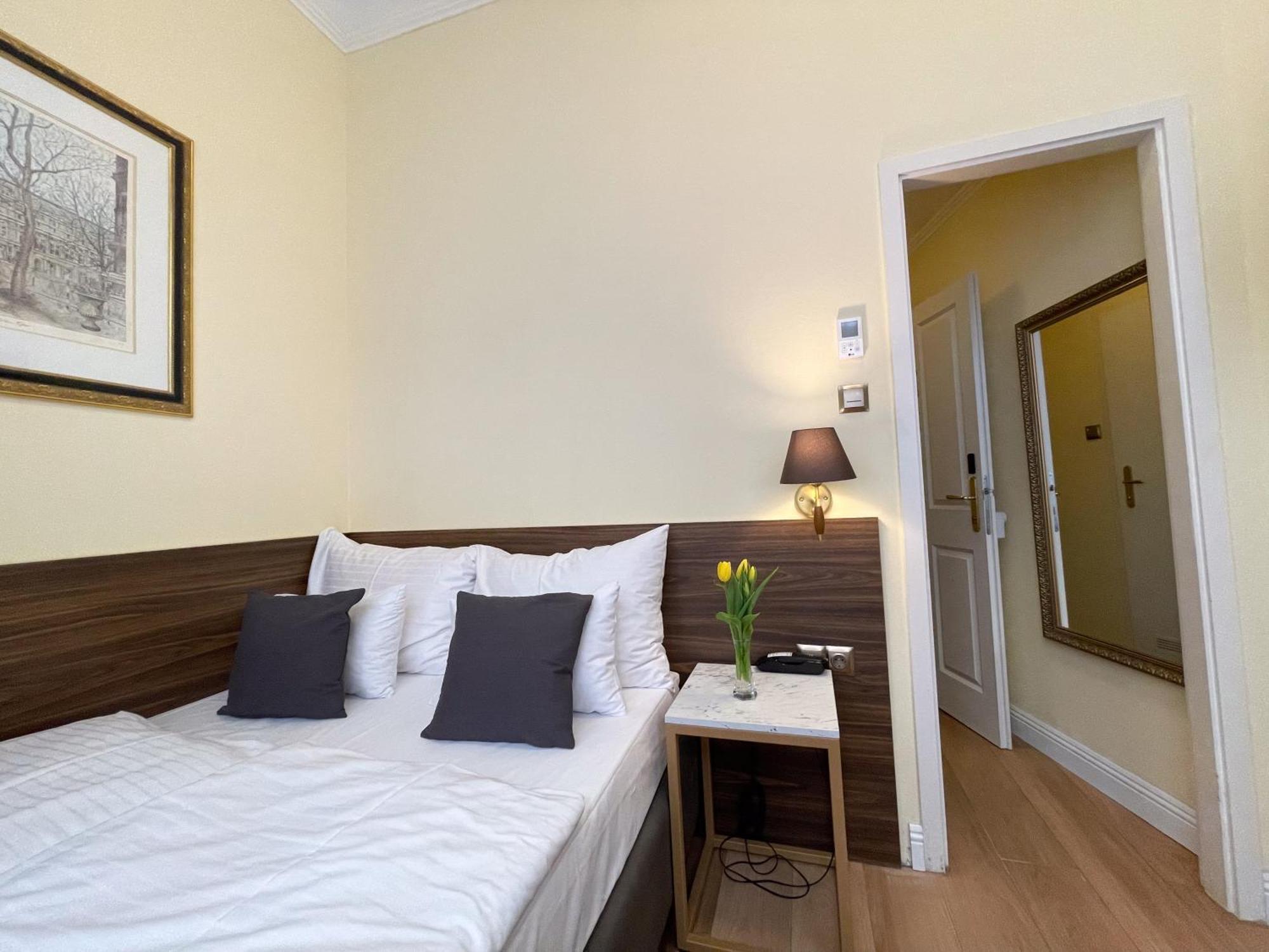 Private Comfort Stephansplatz - Self Check In Vienna Luaran gambar